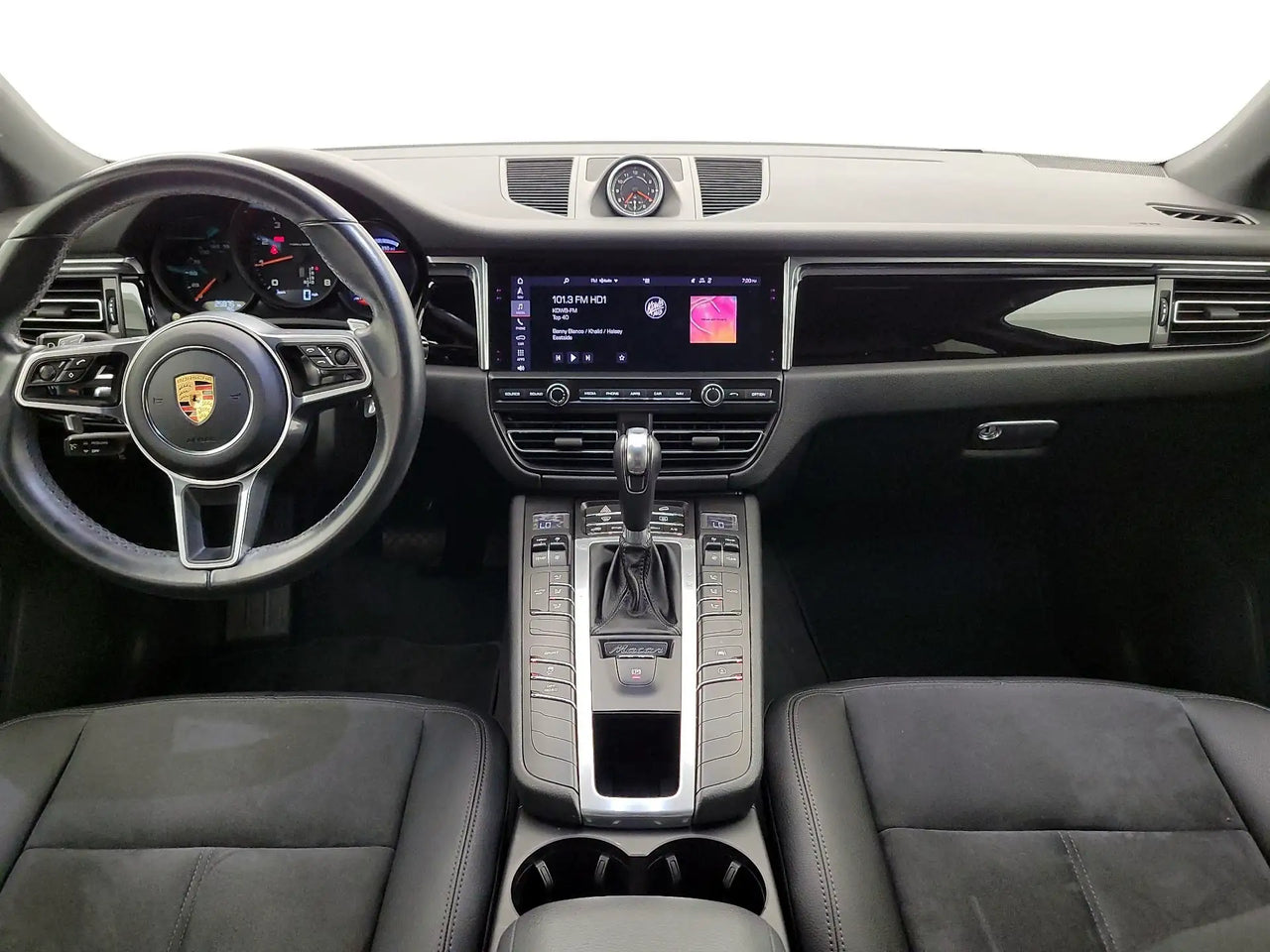 2019 Macan