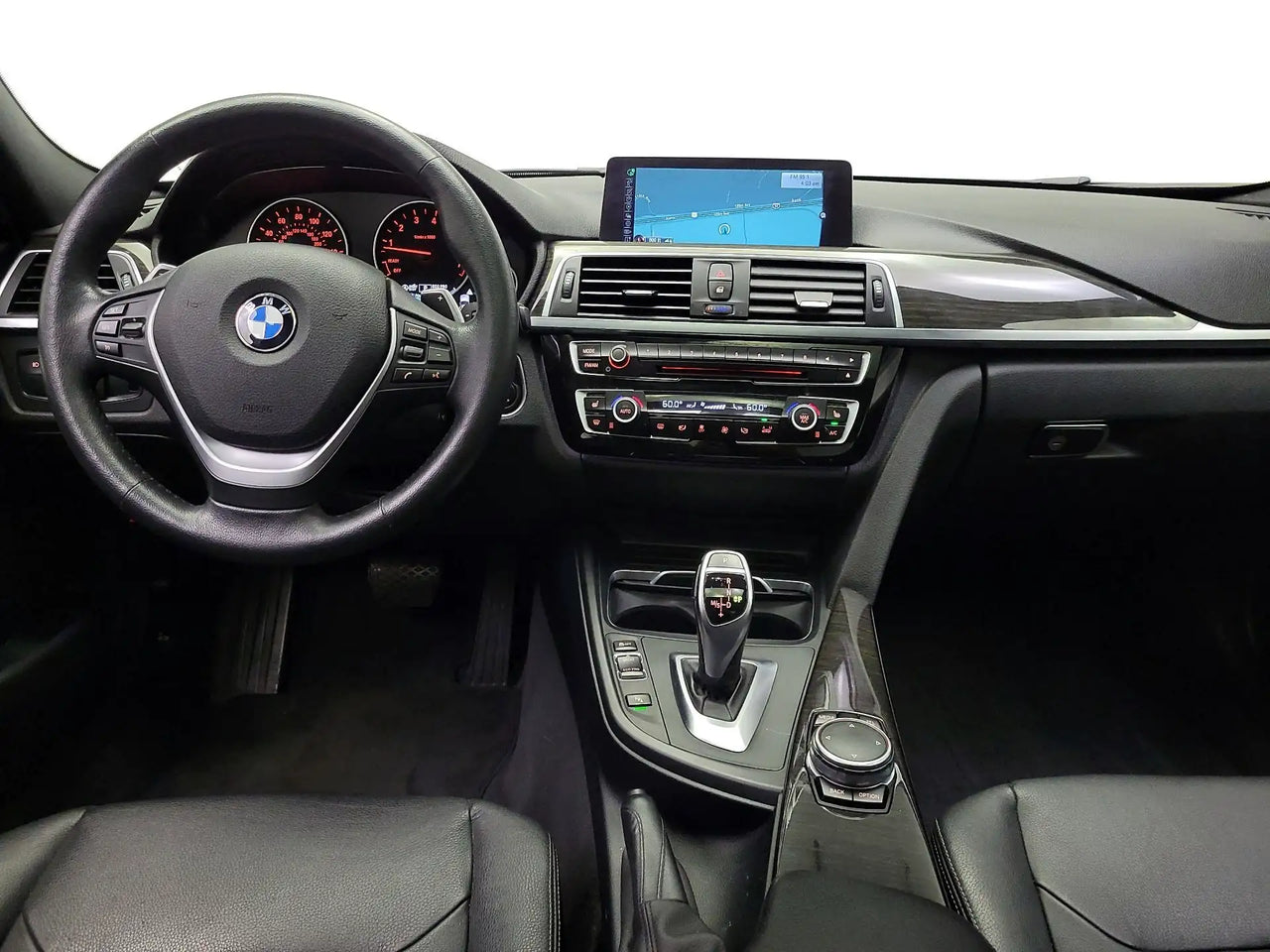 2016 328 XI