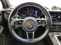 2019 Macan