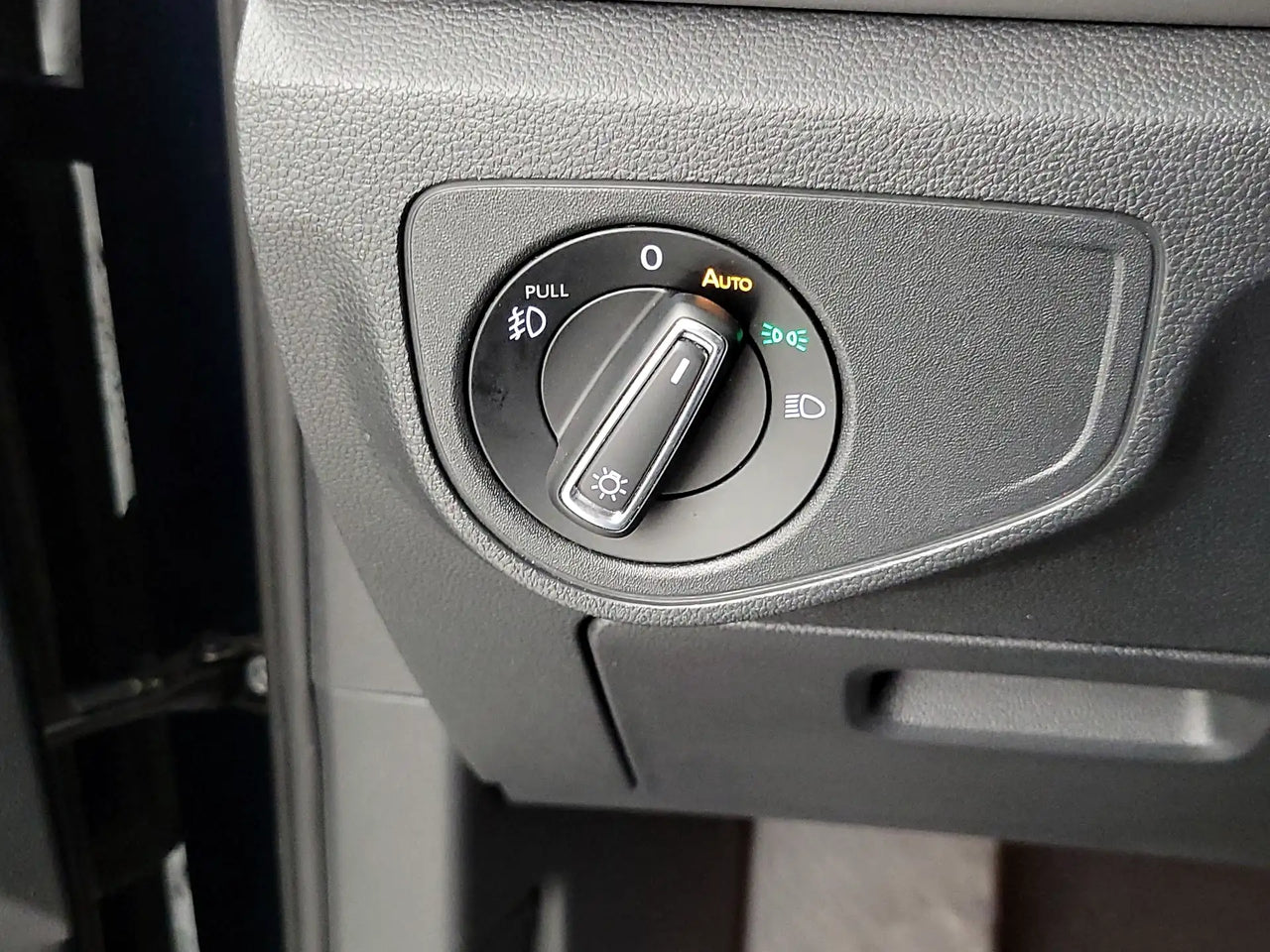 2019 Atlas SE