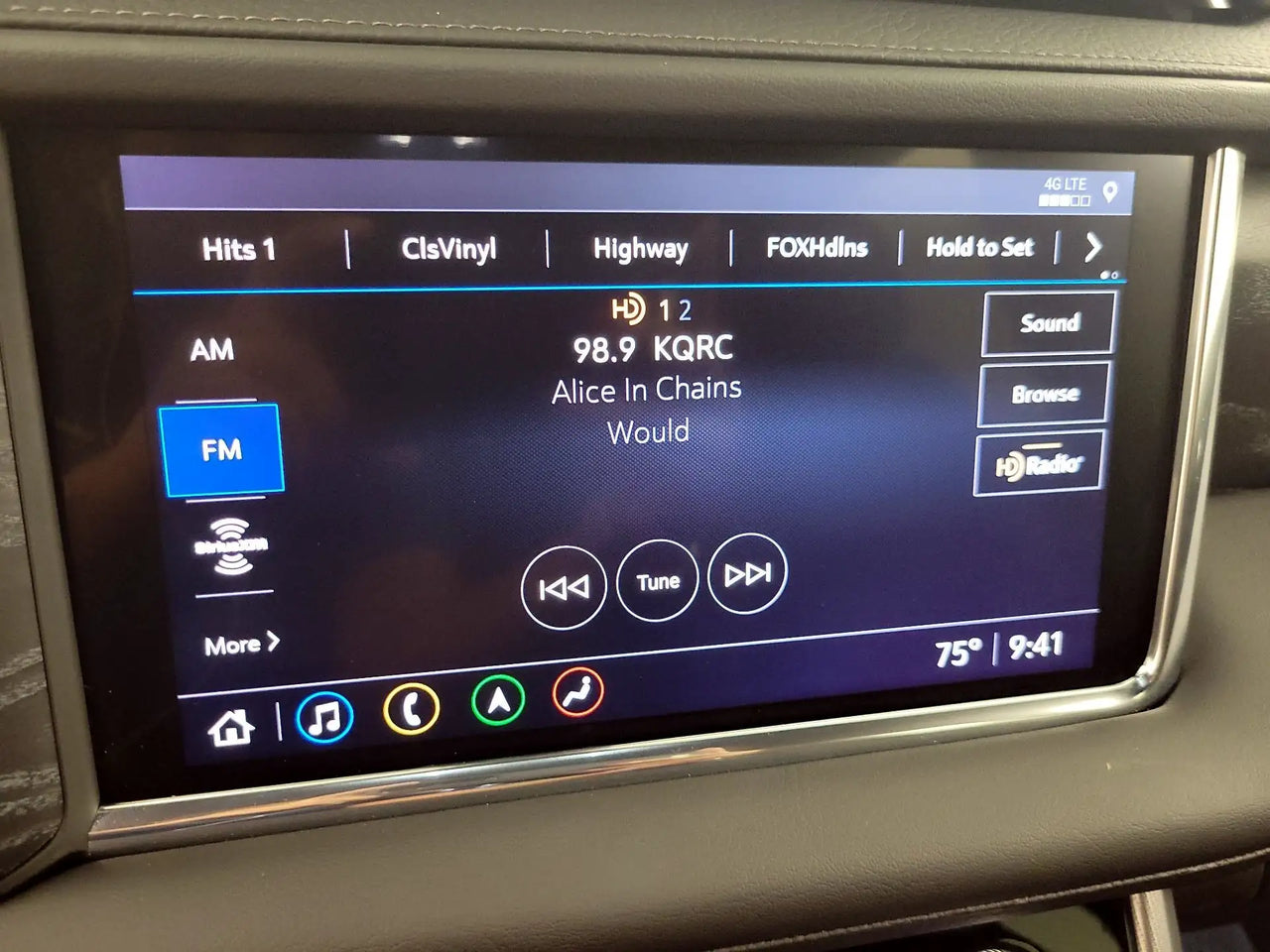 2021 Yukon XL 1500 Denali