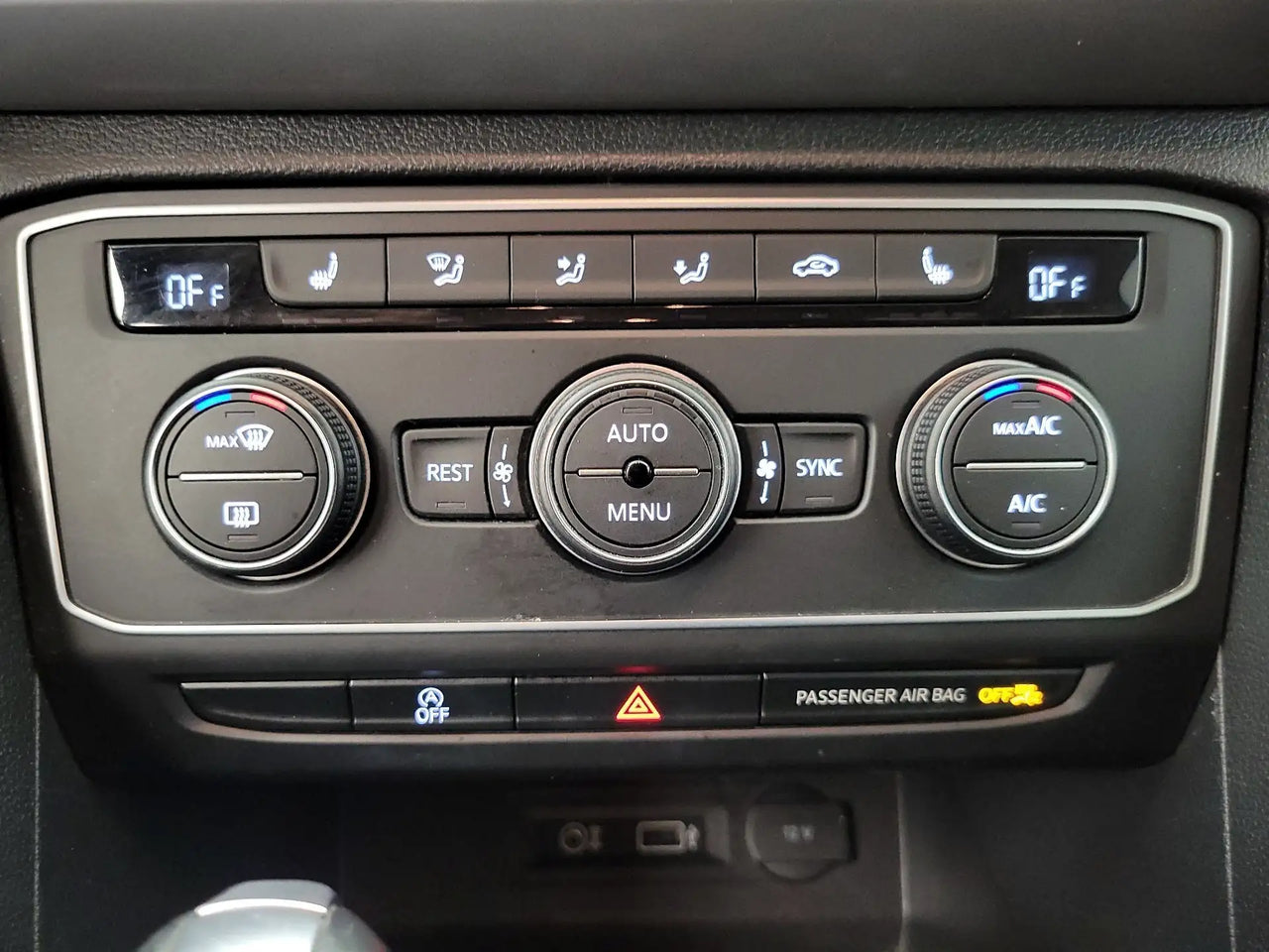 2019 Atlas SE