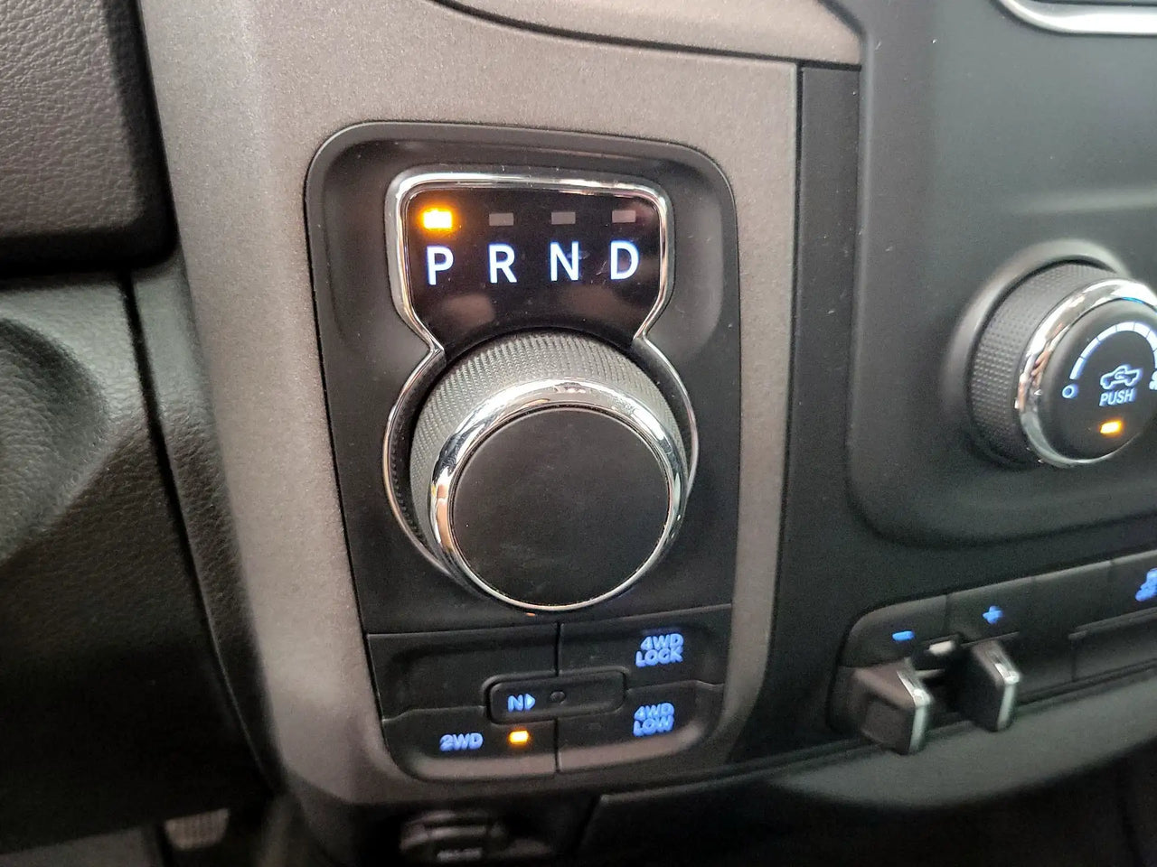 2015 1500 Tradesman