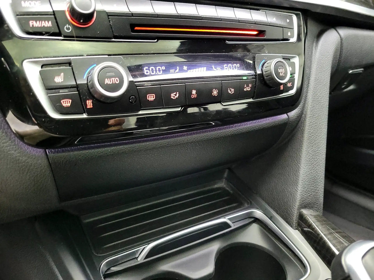 2016 328 XI