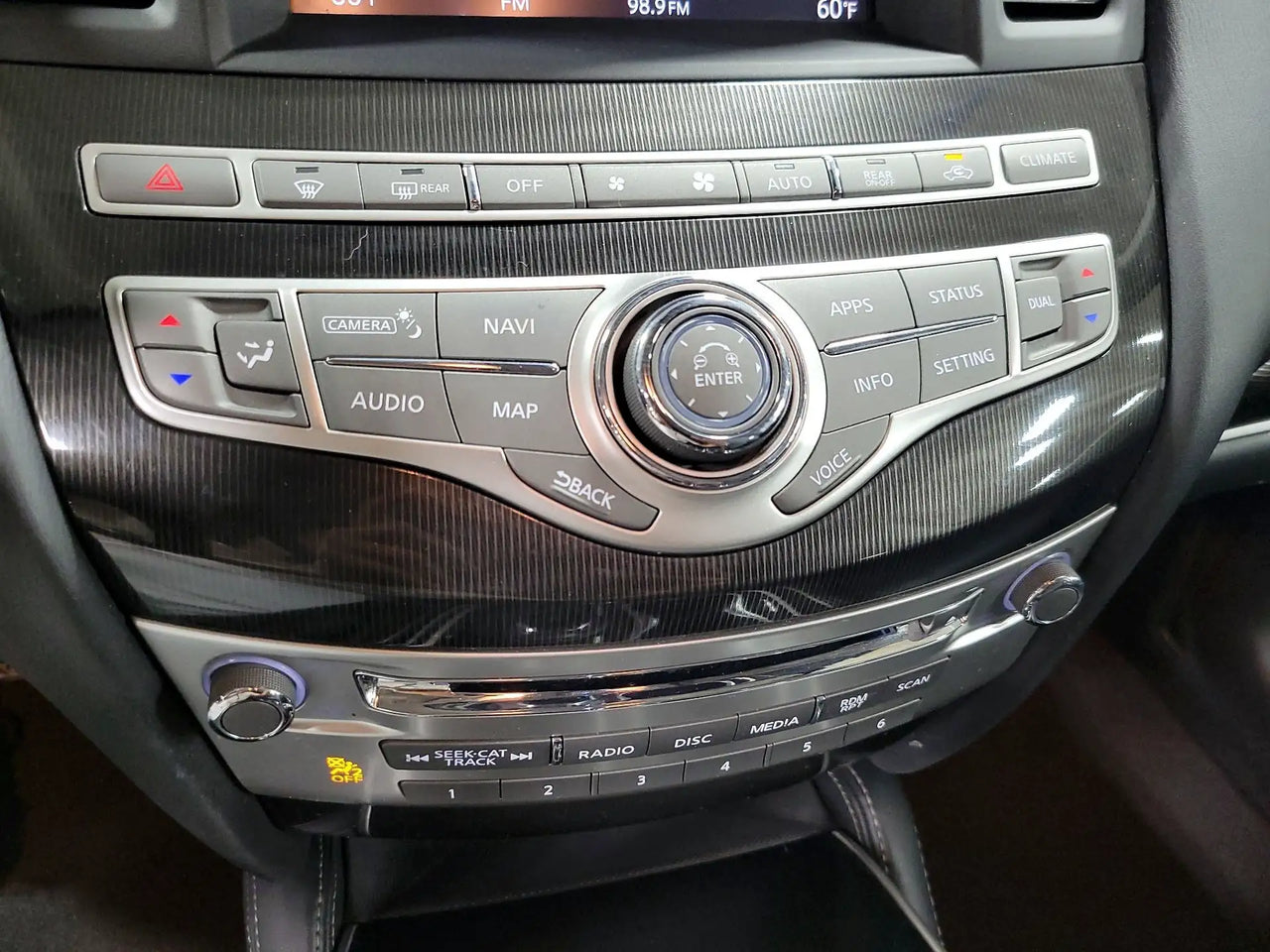 2017 QX60