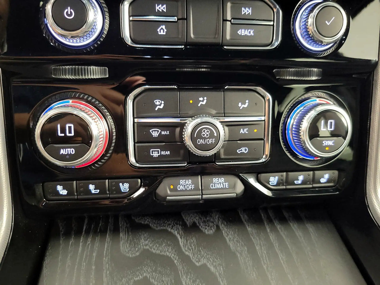 2021 Yukon XL 1500 Denali