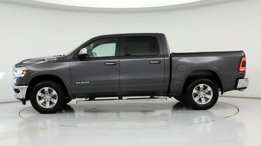 2022 1500 Laramie