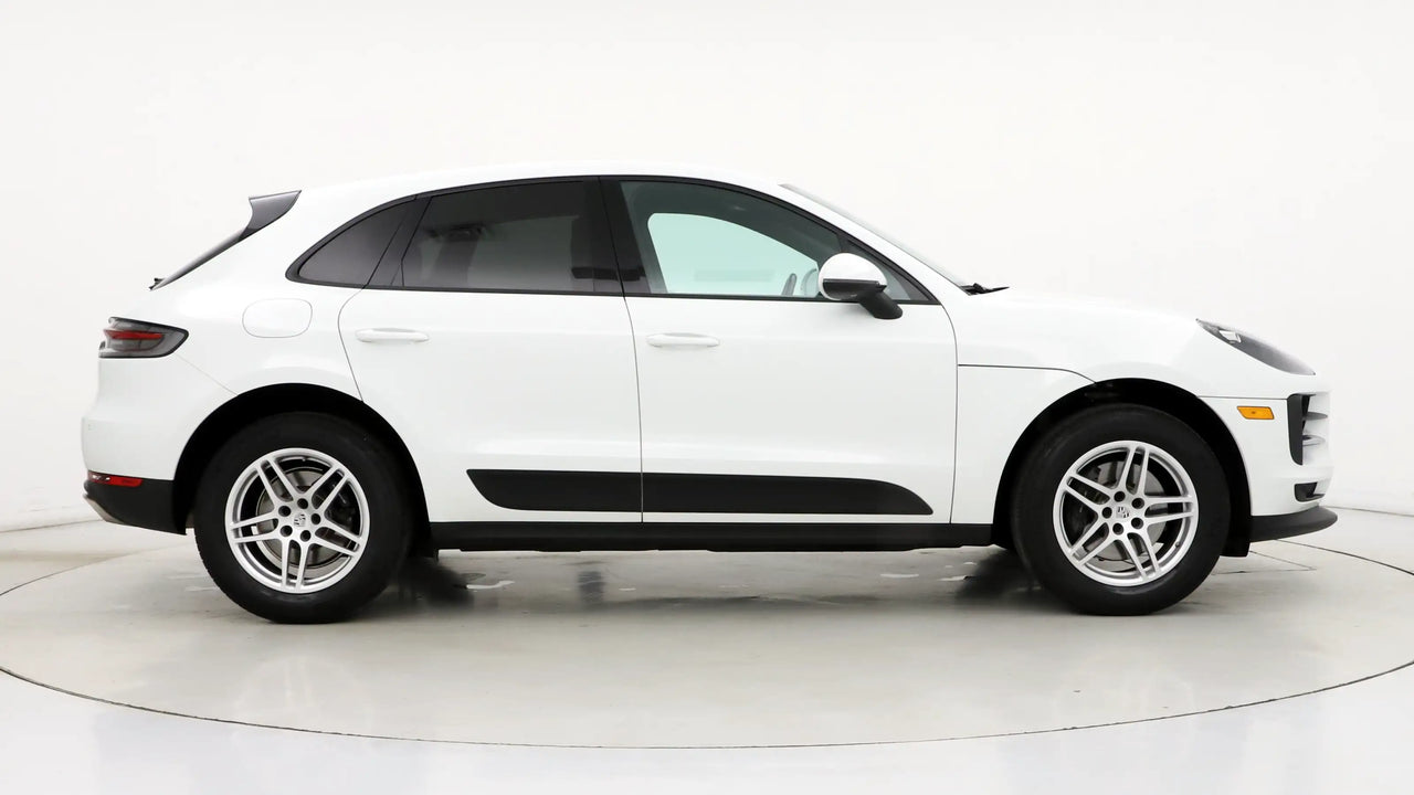 2019 Macan